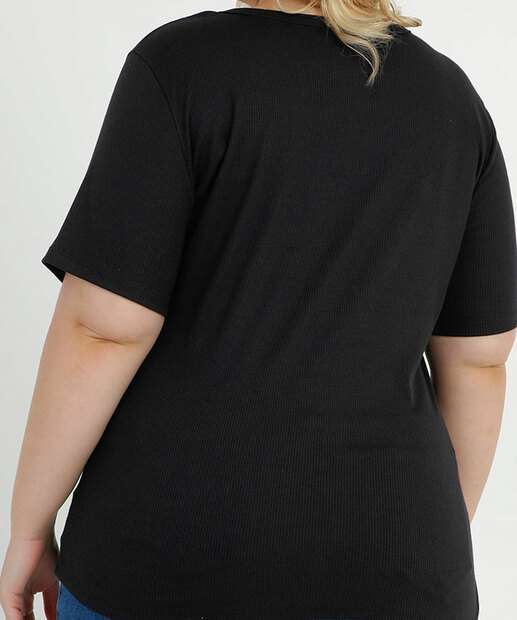 Blusa Plus Size Feminina Canelada Com Bordado Manga Curta