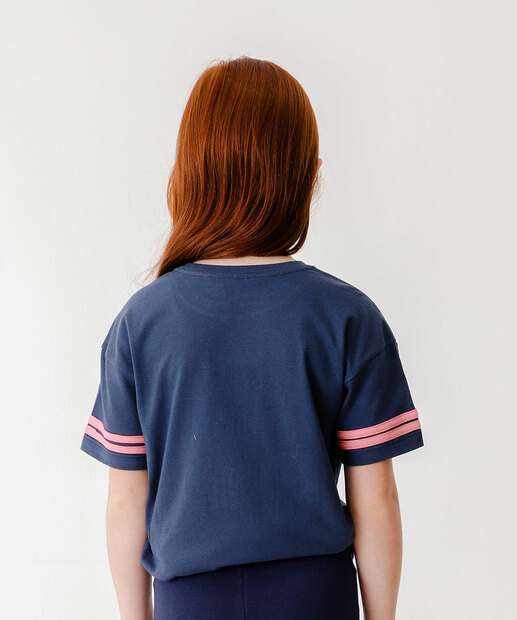 Camiseta Infantil Estampa College Marisa Tam 4 a 10