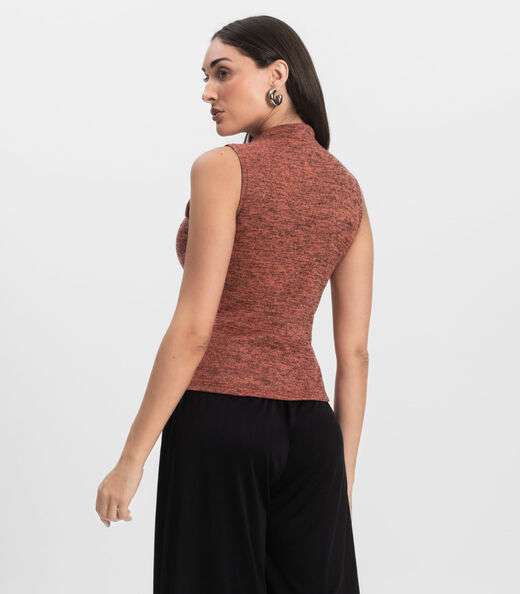 Regata Feminina com Gola Infinita Cor Laranja