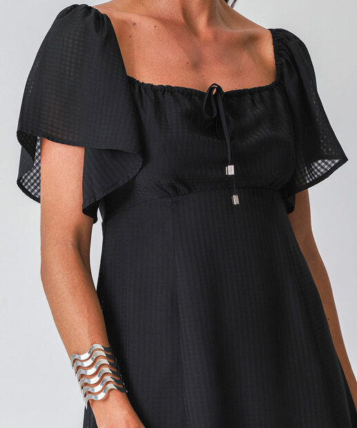 Vestido Feminino Midi Textura Fenda Marisa Preto