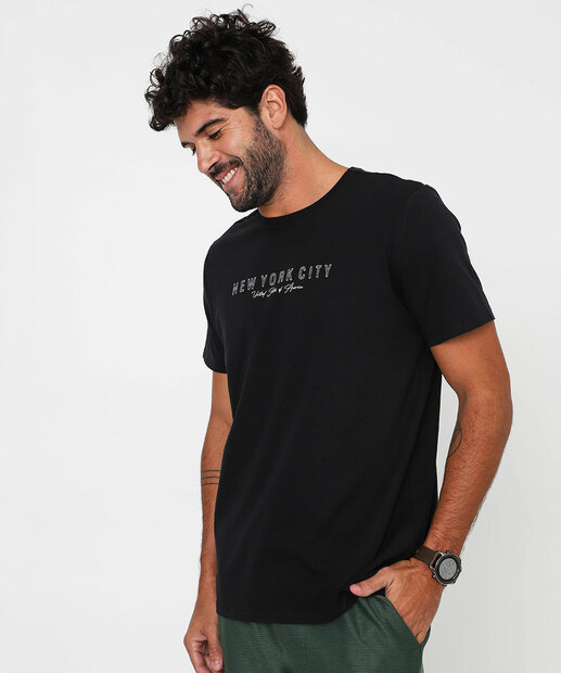 Image_Camiseta Masculina Estampa Frontal Marisa Preto