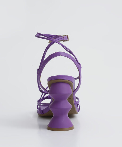 Sandália Salto Grosso Feminina Tiras Marisa