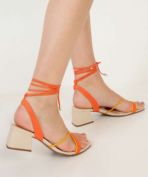 Sandália Salto Grosso Feminina Tiras Amarração Bebecê