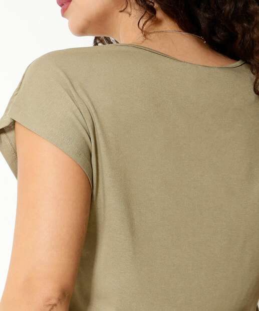 Blusa Feminina Básica Manga Curta Marisa