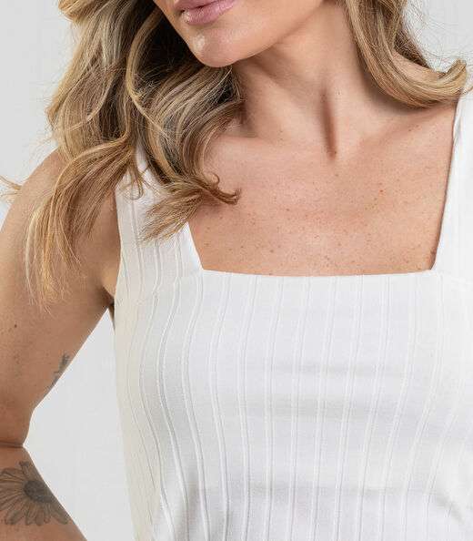 Regata Canelada Feminina Infinita Cor Bege