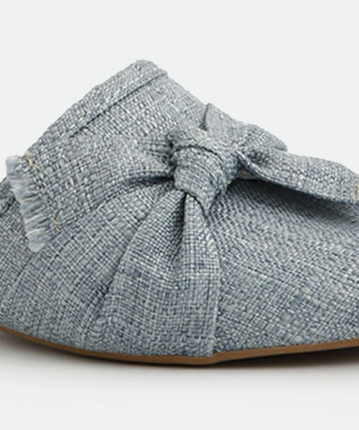 Mule Feminino Laço Textura Bico Fino Marisa