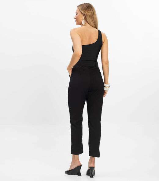 Calça Cenoura Feminina Com Cinto Dianna Preto