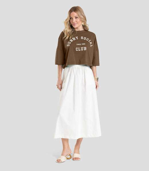 T- Shirt Feminina Cropped Dianna Marrom