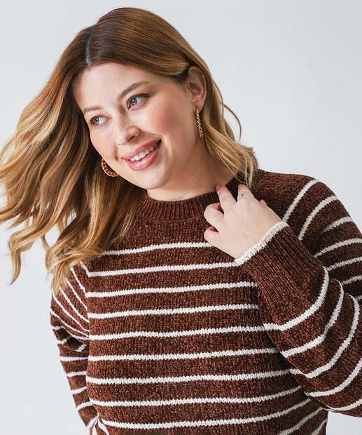 Suéter Plus Size Feminino Chenille Listrado Marisa Marrom