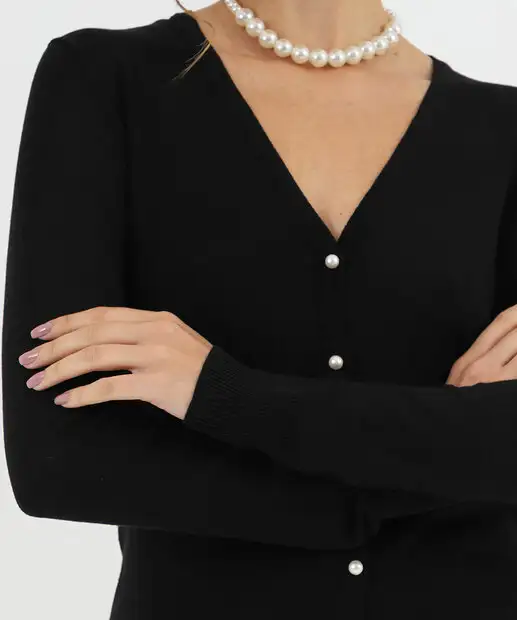 Cardigan Feminino Botões Pérolas Sintéticas Marisa Preto