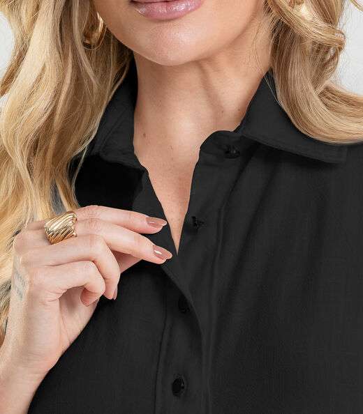 Macaquinho Feminino em Tecido Linho Dianna Preto