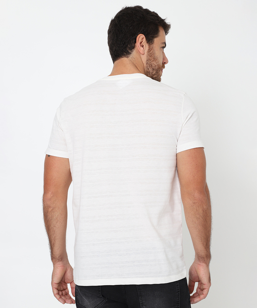 Camiseta Masculina Textura Listrada Marisa Off White