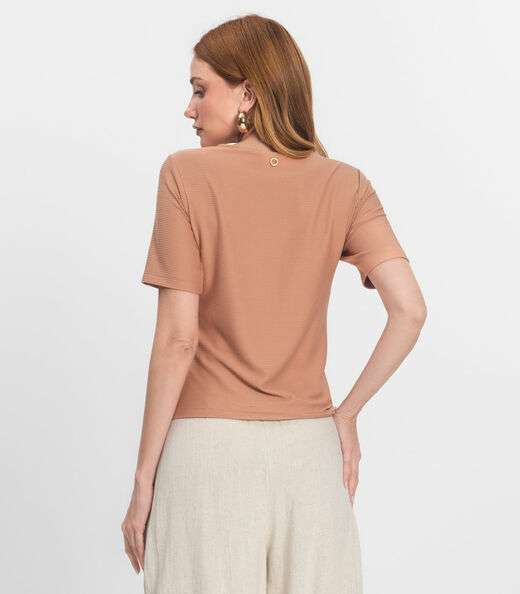 Blusa Feminina Manga Curta em Poly Endless Marrom
