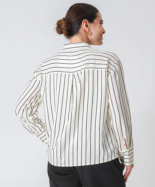 Camisa Feminina Listrada Manga Longa Marisa Bege