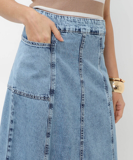 Saia Midi Jeans Evasê Feminina Bolsos Marisa Azul