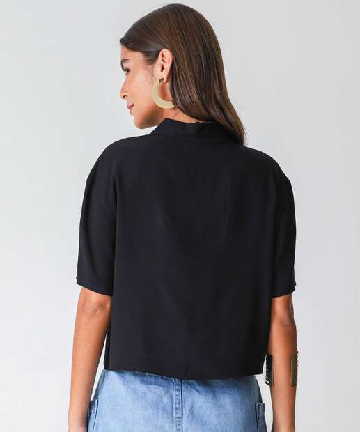 Camisa Cropped Feminina Lisa Manga Curta Marisa Preto