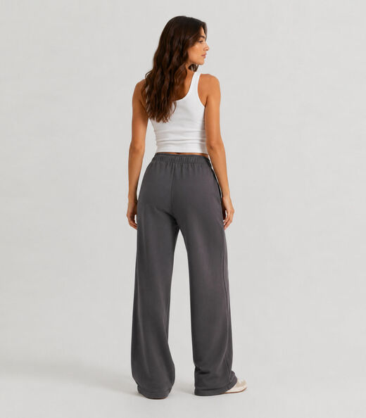 Calça Feminina Em Moletom Peluciado Infinita Cor Cinza
