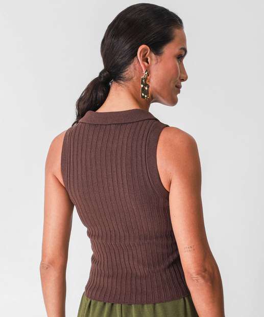 Blusa Polo Feminina Tricô Botões Sem Manga Marisa Marrom