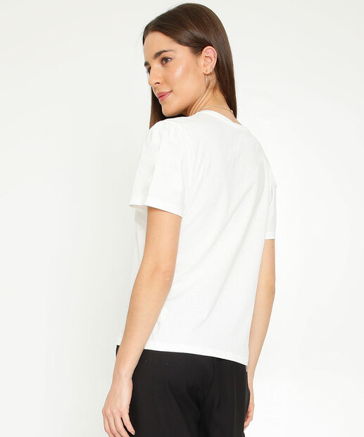 Blusa Feminina Bordado Coração Manga Curta Marisa