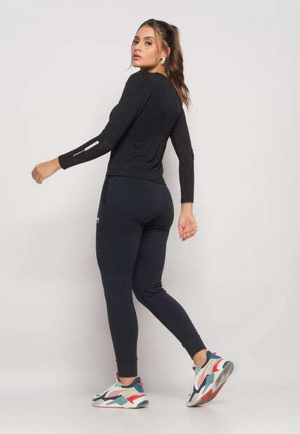 Blusa Esportiva Manga Longa e Gola Redonda Malha Preto Salvatore