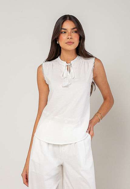 Image_Regata Alfaiataria Com Amarração E Detalhe de Pompons Branco Salvatore