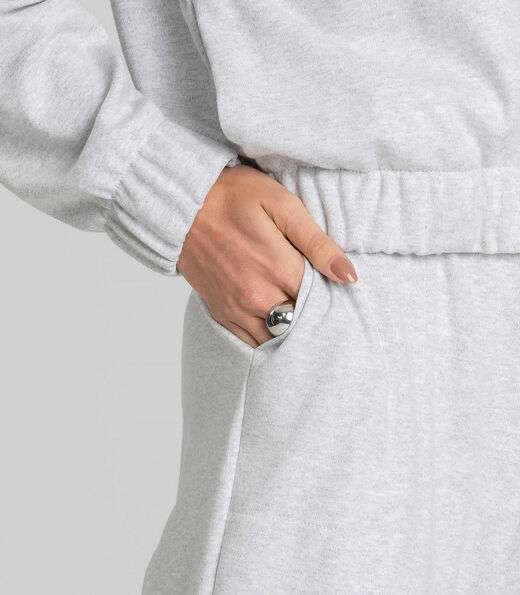 Calça Feminina Pantalona em Sudine Dianna Cinza