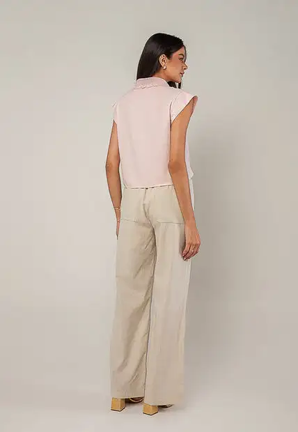 Blusa Alfaiataria Com Gola Em Renda E Bolso Decorado Rosa Salvatore