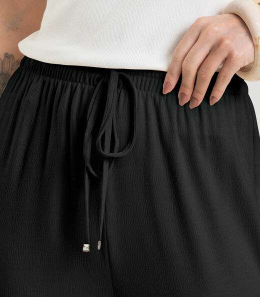 Calça Feminina em Visco Maquinetada Dianna Preto