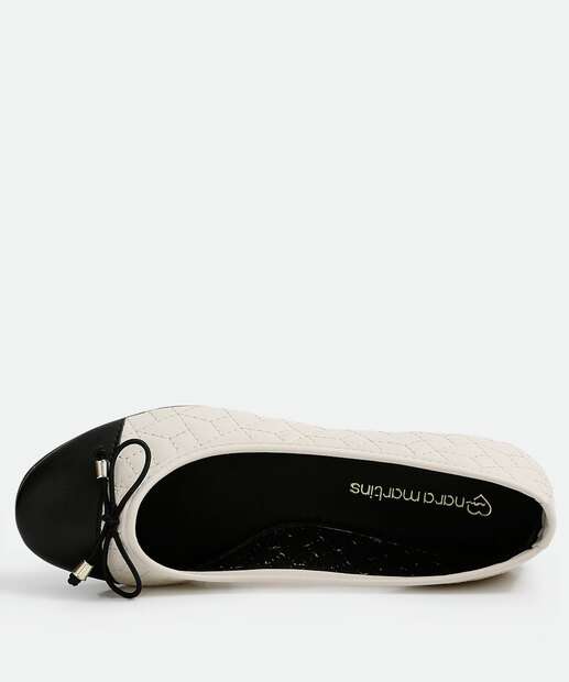 Sapatilha Feminina Matelassê Bico Redondo
