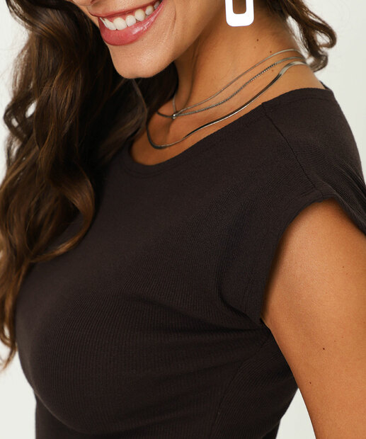 Blusa Feminina Cropped Muscle Tee Marisa Marrom