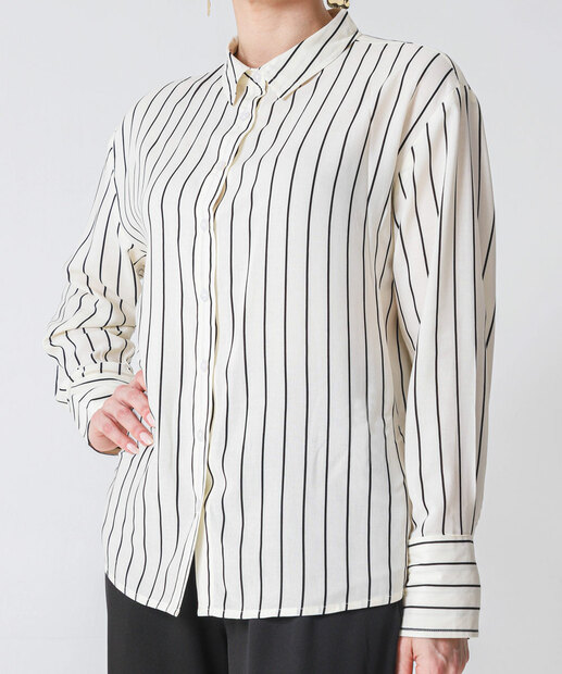 Camisa Feminina Listrada Manga Longa Marisa Bege