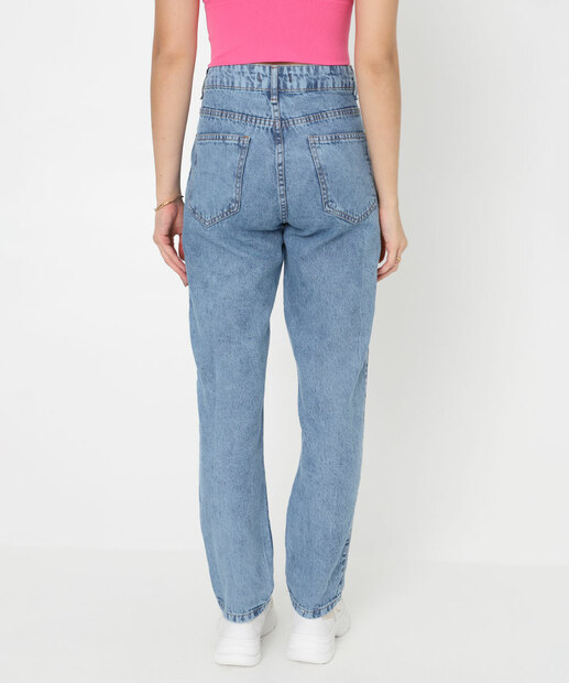 Calça Mom Jeans Bordado Flores Bolsos Azul