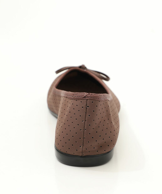 Sapatilha Feminina Bico Fino Laço Moleca Marrom