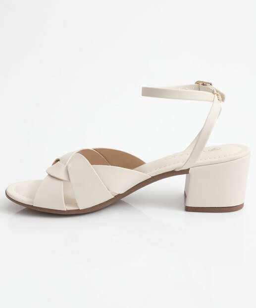 Sandália Feminina Salto Grosso Via Uno Off White