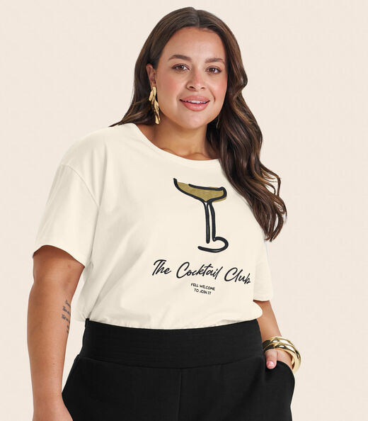 Camiseta Plus Size em Meia Malha Secret Glam Bege