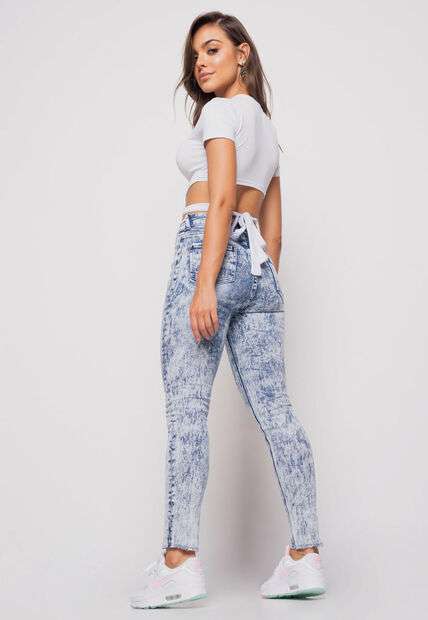 Cropped  Manga Curta Com Tiras Malha Branco