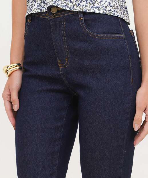 Calça Jeans Feminina Cigarrete Bolsos