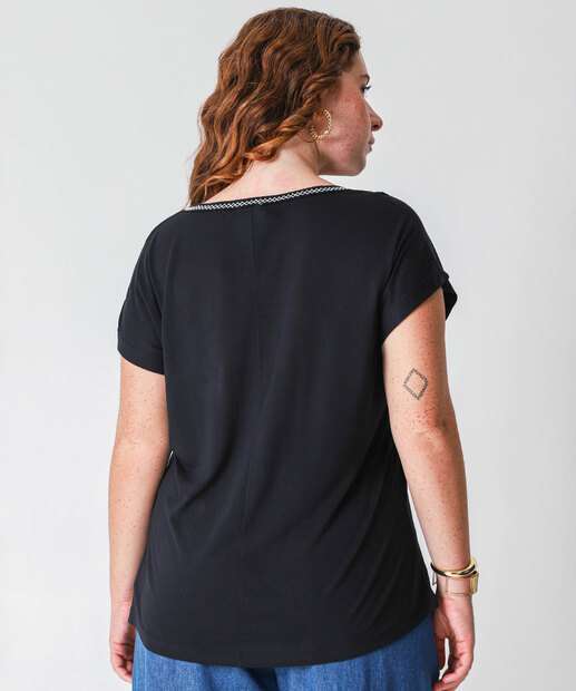 Blusa Plus Size Feminina Manga Curta Marisa Preto
