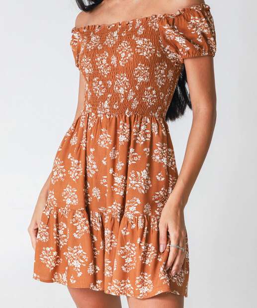 Vestido Feminino Ciganinha Manga Curta Marisa Marrom