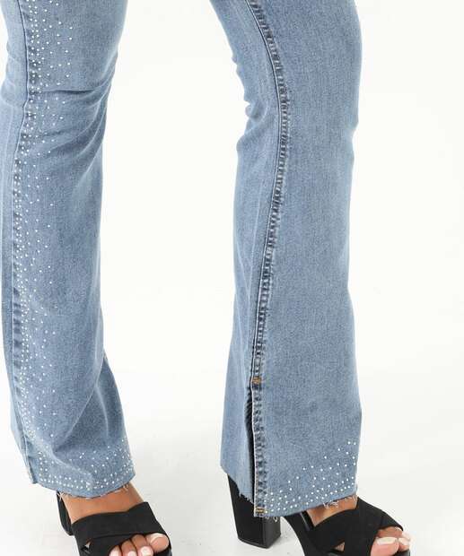 Calça Feminina Jeans Flare Strass Bolsos Marisa Azul