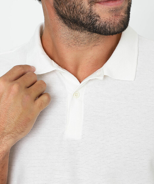 Polo Masculina Textura Marisa Off White