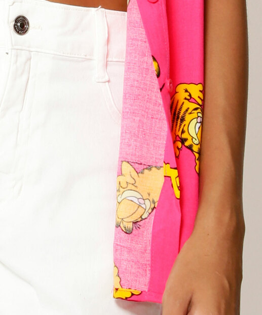Camisa Feminina Manga Curta Estampa Garfield 