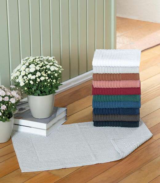 Toalha de Piso Basic Com Antiderrapante Atlântica Marrom