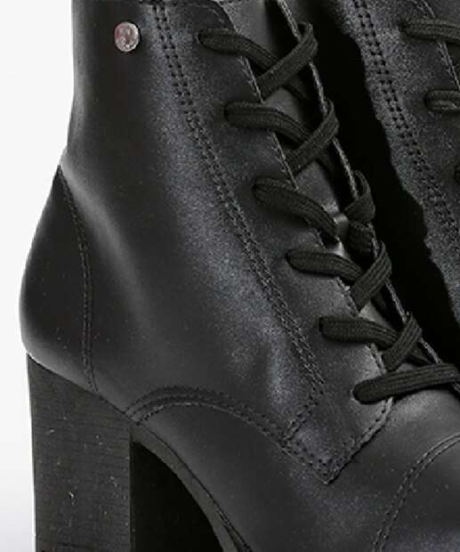 Coturno Feminino Salto Grosso Tratorado Via Uno 