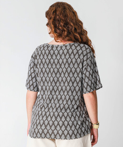 Blusa Plus Size Feminina Estampada Marisa Preto