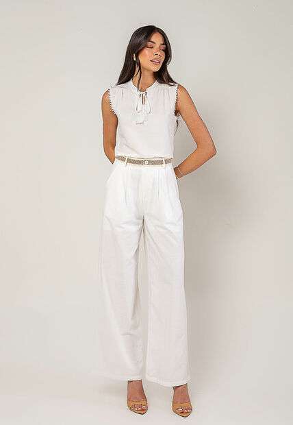 Regata Alfaiataria Com Amarração E Detalhe de Pompons Branco Salvatore