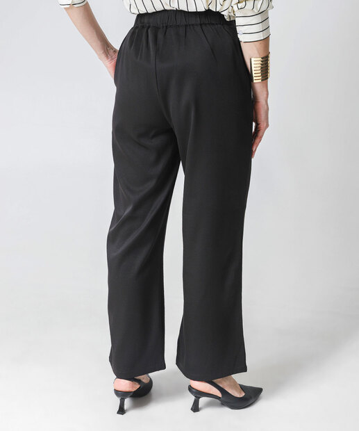 Calça Feminina Reta Alfaiataria Marisa Preto