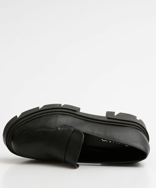 Mocassim Loafer Feminino Tratorado Via Uno