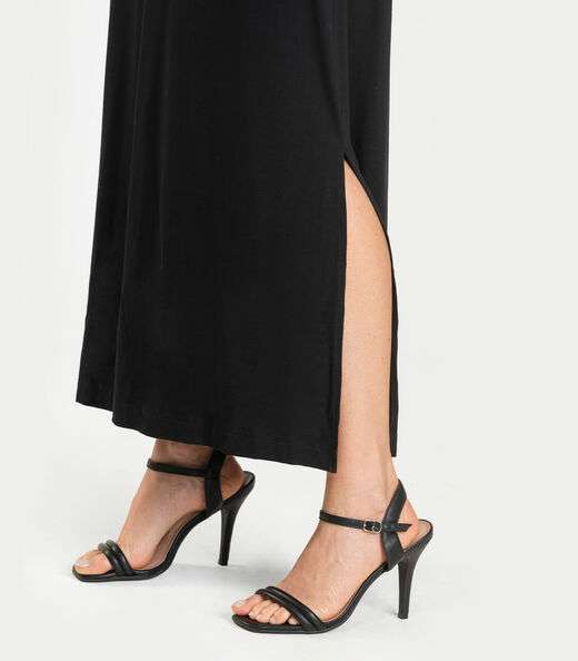 Vestido Feminino Decote V Super Midi Dianna Preto