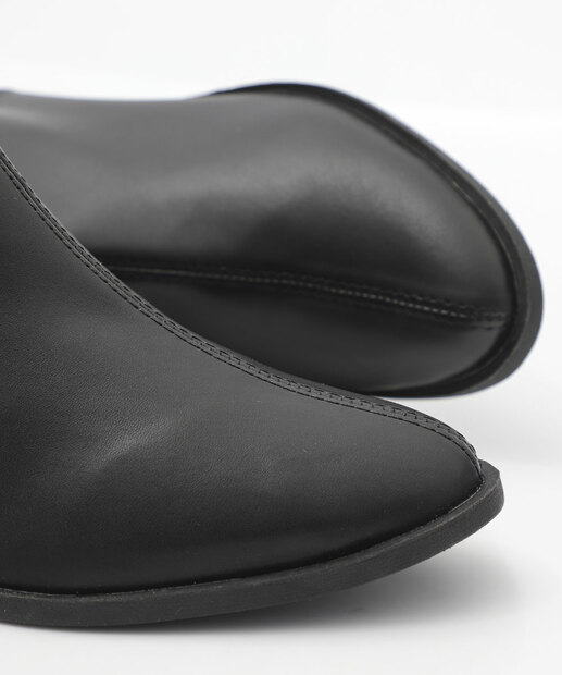 Bota Feminina Cano Curto Via Uno Preto